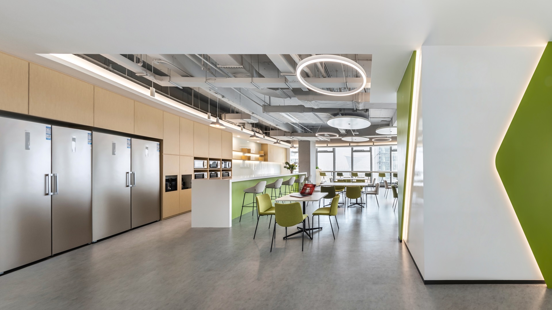 11F Pantry View 11F Pantry View