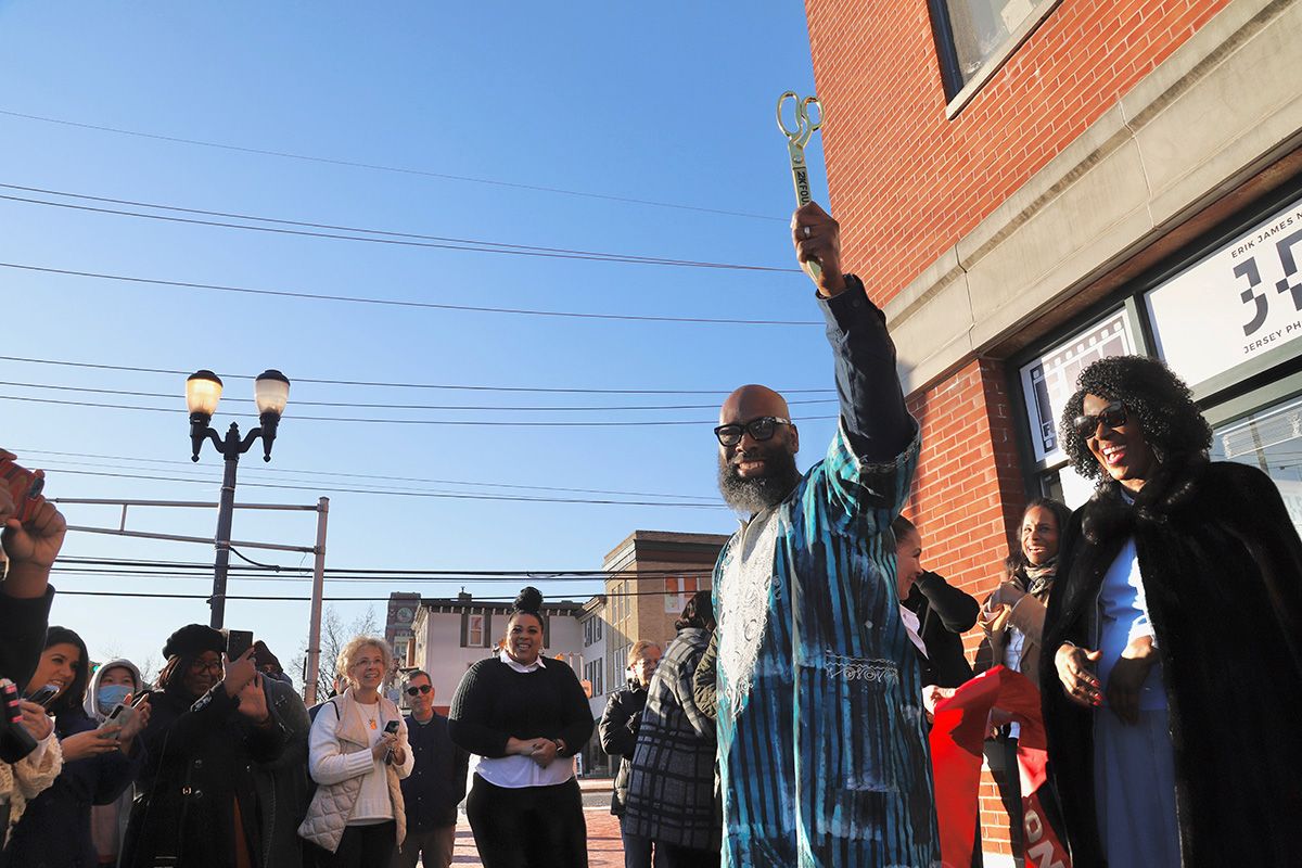 2K-GAMES | Market Street, Camden, New Jersey | News Article | Gallery 1